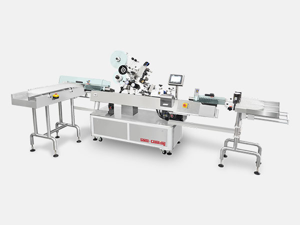 立進立出臥式圓瓶智能貼標機（jī）