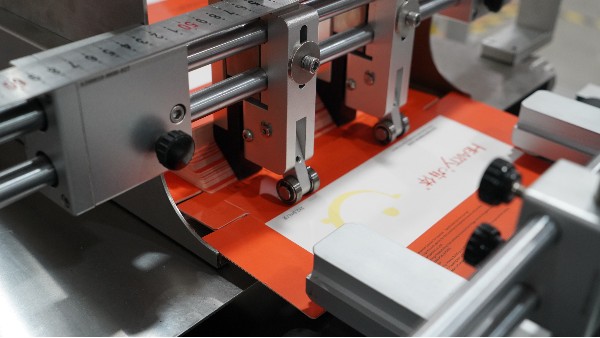 貼標（biāo）機貼標分類